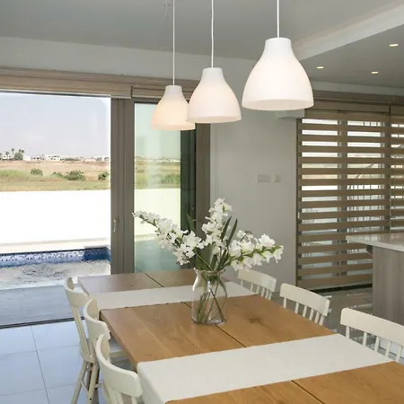 3b New Delux Pool - Dhekelia Beach Area Semesterbostad Larnaca